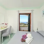 Affittacamere Eleonora, Un Angolo Di Paradiso Ad Ischia 4*
