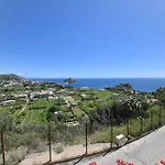 Eleonora, Un Angolo Di Paradiso Ad Ischia Affittacamere