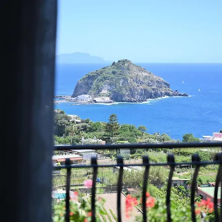Πανσιόν Eleonora, Un Angolo Di Paradiso Ad Ischia Sant'Angelo (Isola d'Ischia)