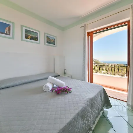 Πανσιόν Eleonora, Un Angolo Di Paradiso Ad Ischia Sant'Angelo (Isola d'Ischia)