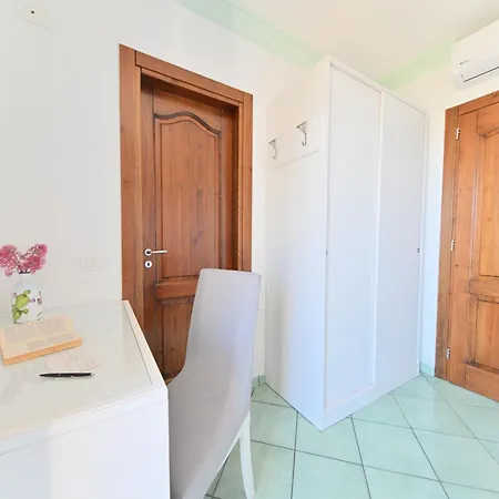 Πανσιόν Eleonora, Un Angolo Di Paradiso Ad Ischia 4*